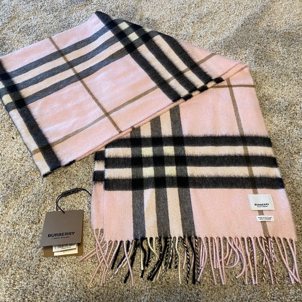 Burberry Check Cashmere Scarf Pale Candy Pink NWT